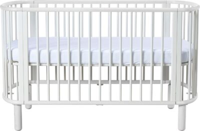 FLEXA Cot bed F.Wht 140x70cm F.Wht. Beech Railing & Legs H: 88 x L: 145 x B:75 cm - Senge hos Magasin