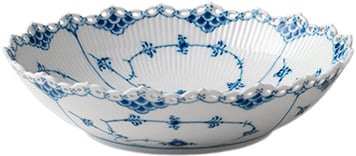 Royal Copenhagen Mussel Helblonde Skål 140cl. - Serveringsskåle hos Magasin
