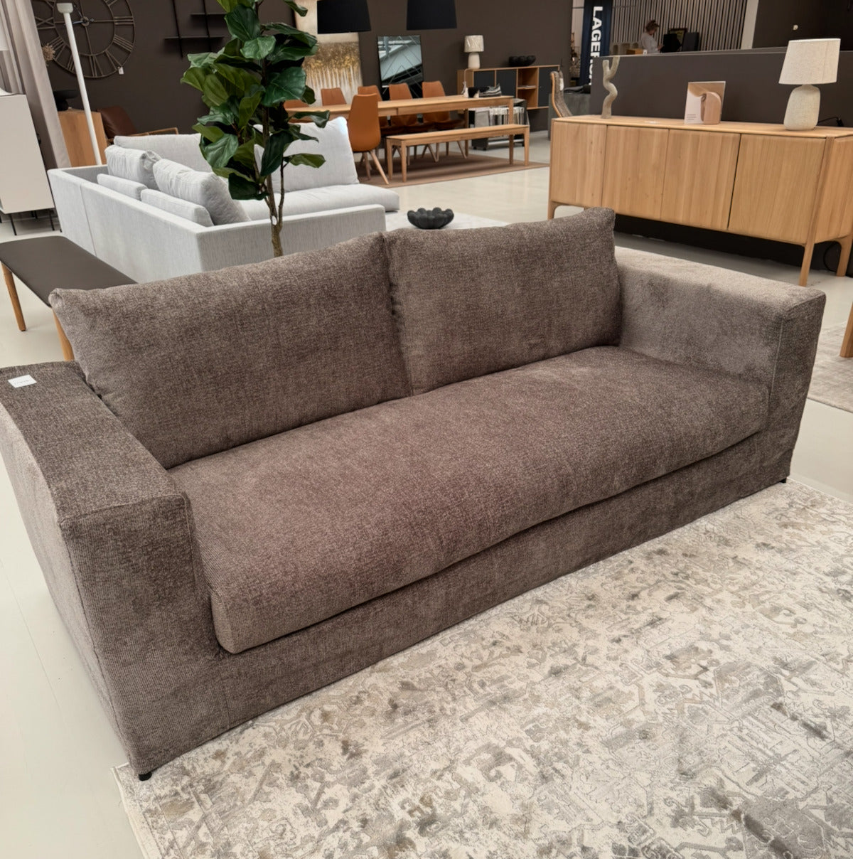 Masina Genesis sofa - 252 - genesis stone - DEMO.