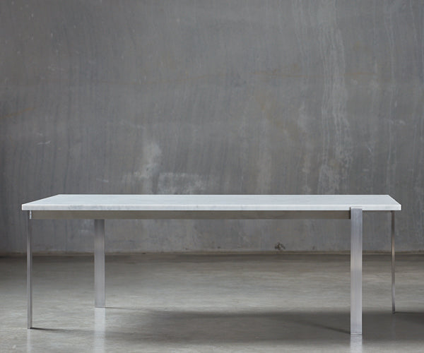 Mølballe Barcelona Sofabord - Hvid Carrara Marmor - Rustfri Stål - 50 cm. / 140x80 cm.